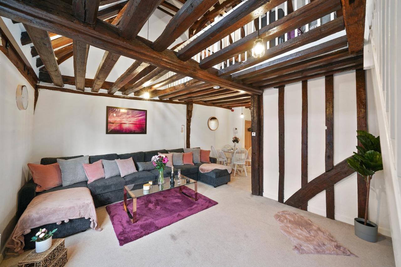 The Stunning Luxury Duplex Of Canterbury Exterior foto